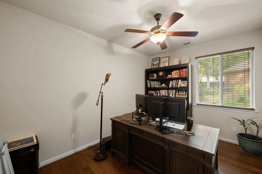 5025 Pyrenees Pass Bee Cave TX 78738