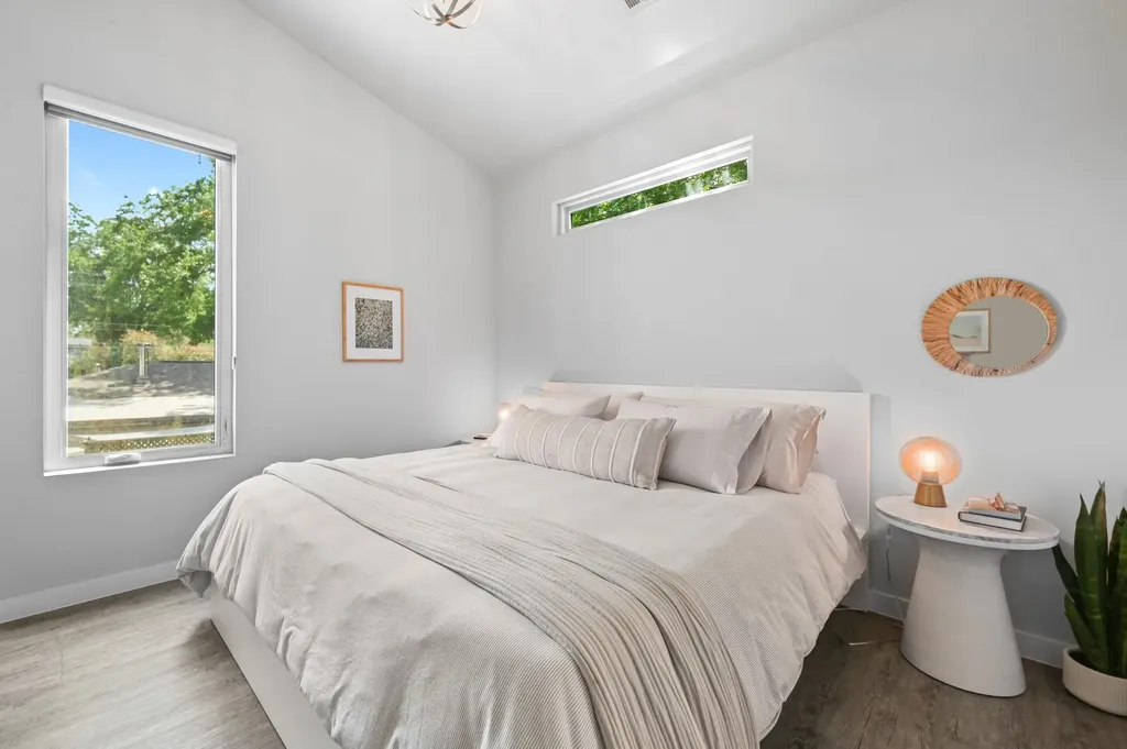 1523 Piedmont Avenue Austin TX 78757