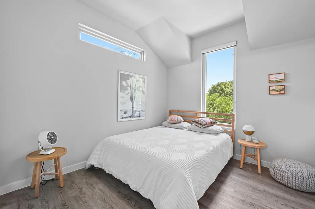 1523 Piedmont Avenue Austin TX 78757