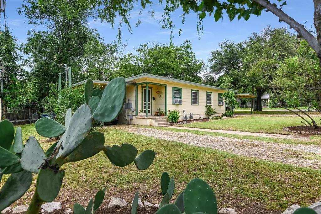 4714 & 4716 Harmon Avenue Austin TX 78751