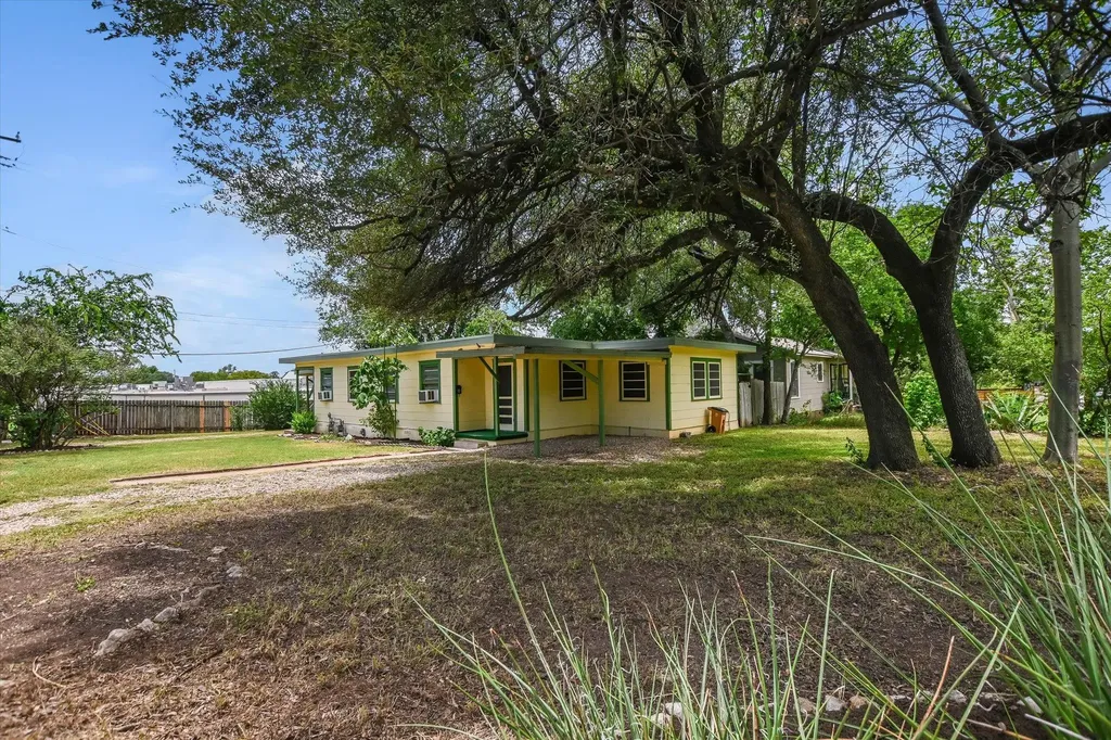 4714 & 4716 Harmon Avenue Austin TX 78751