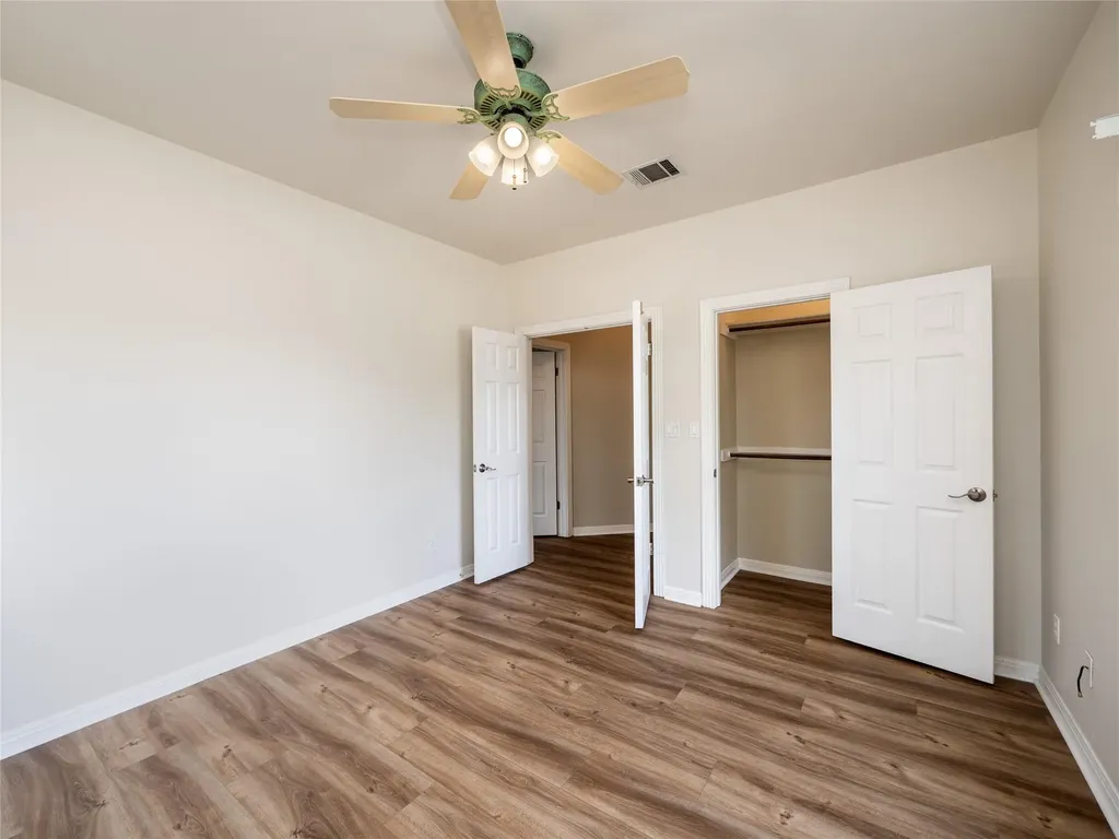 117 Vista Oaks Drive Dripping Springs TX 78620