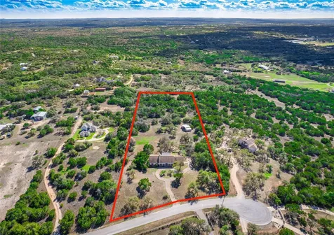 117 Vista Oaks Drive Dripping Springs TX 78620