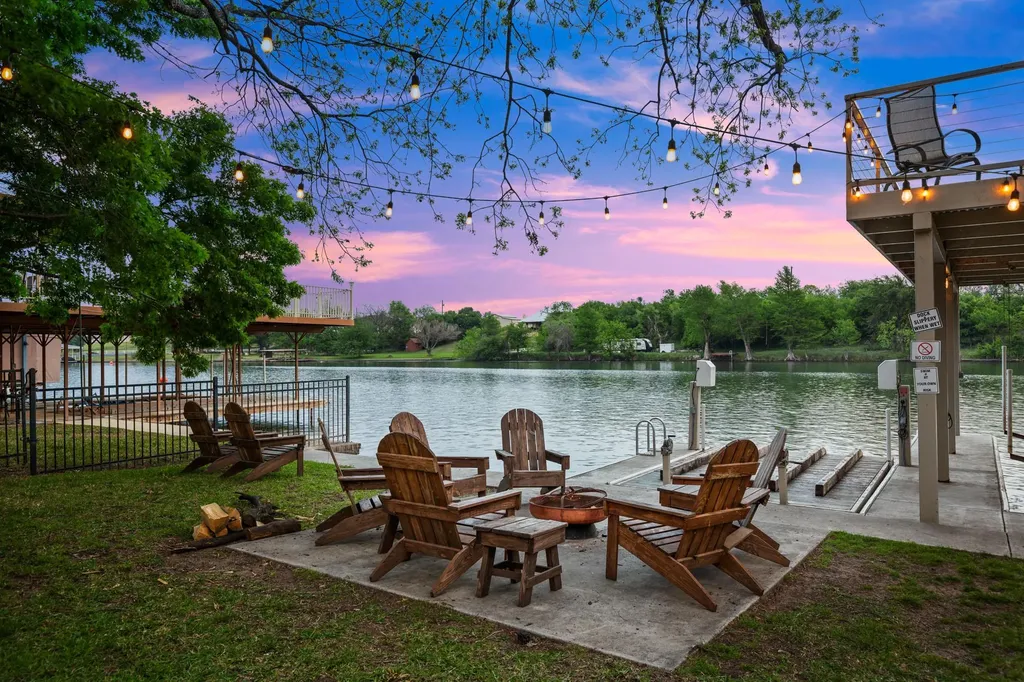 508 Riverside Drive Kingsland TX 78639