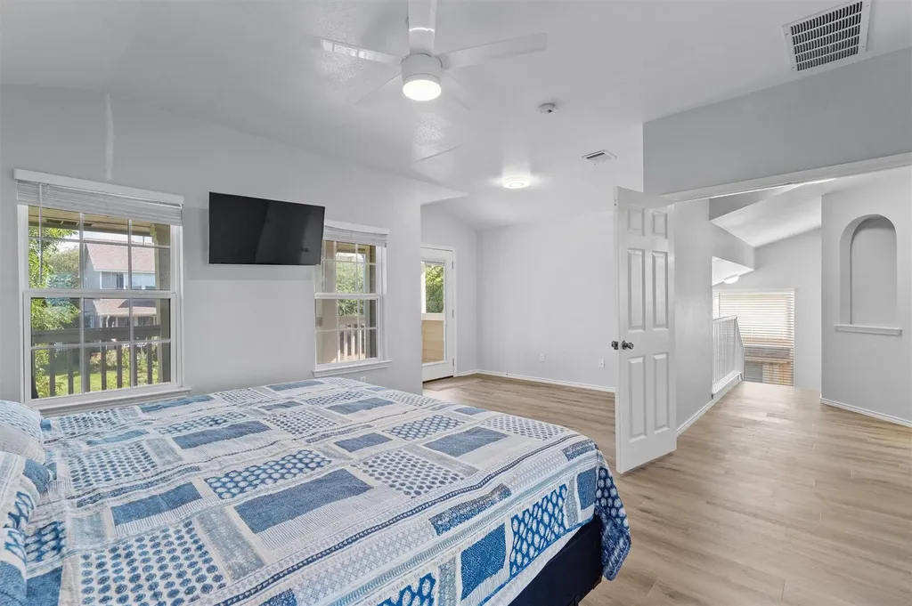 1833 Thompson Trail Round Rock TX 78664