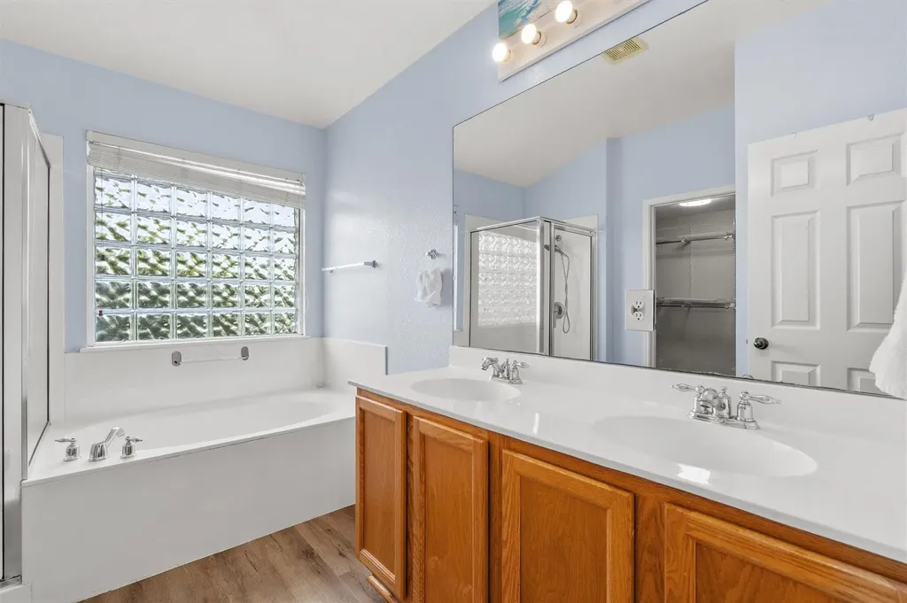 1833 Thompson Trail Round Rock TX 78664