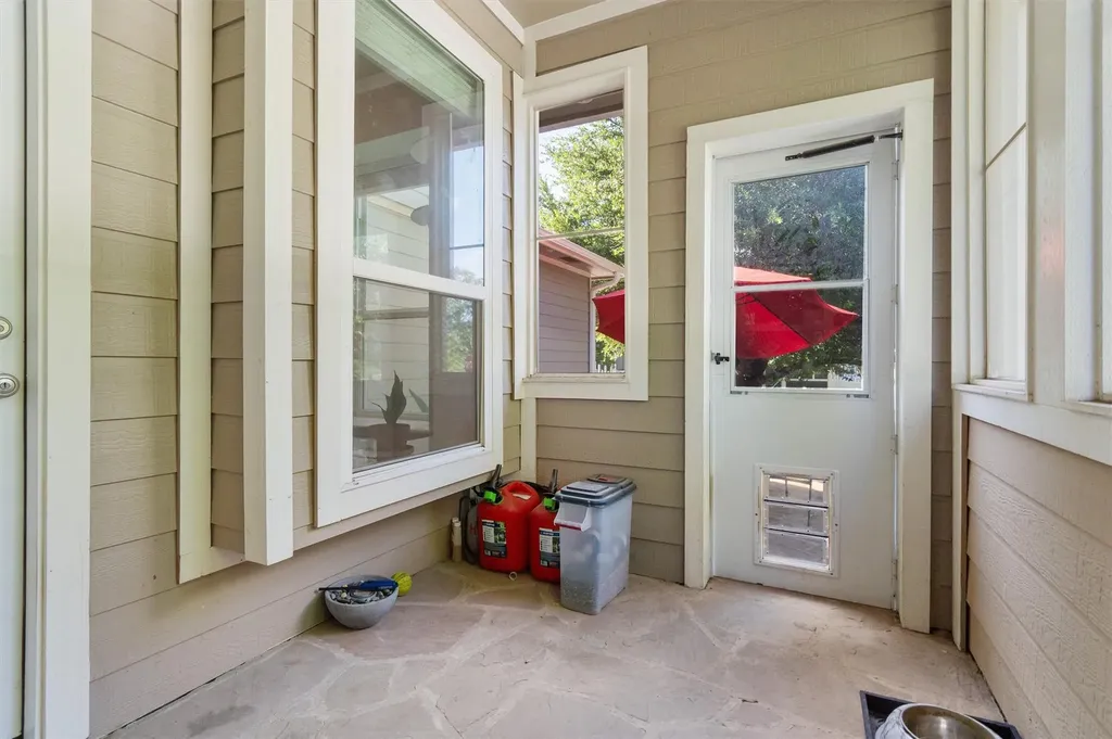 1833 Thompson Trail Round Rock TX 78664