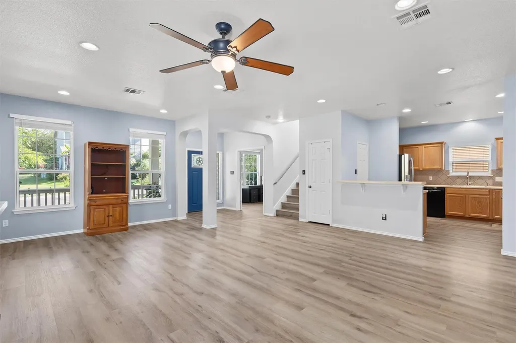 1833 Thompson Trail Round Rock TX 78664