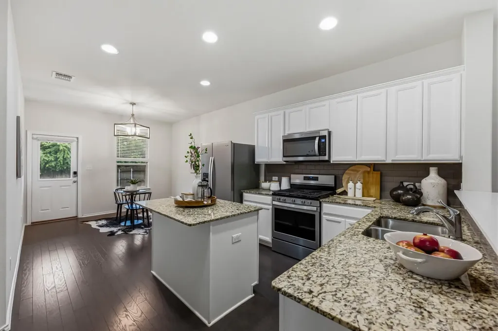 2124 Cliffbrake Way Georgetown TX 78626