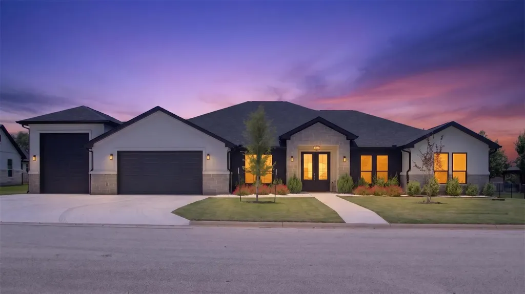 103 Still Meadow Drive Kingsland TX 78639