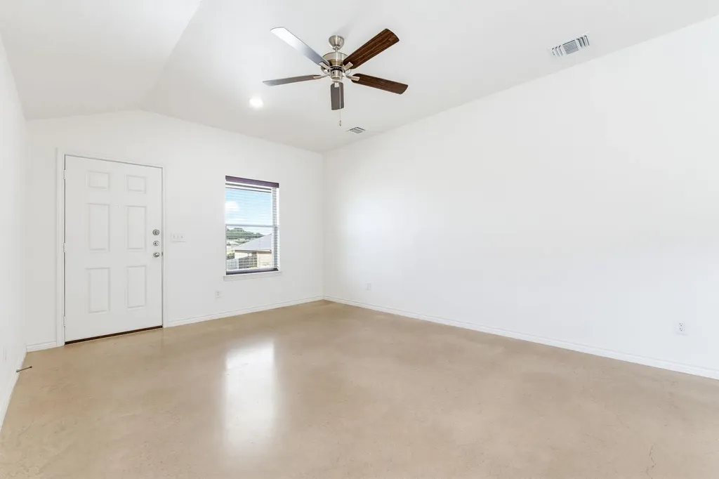 102 Lost Trail Copperas Cove TX 76522