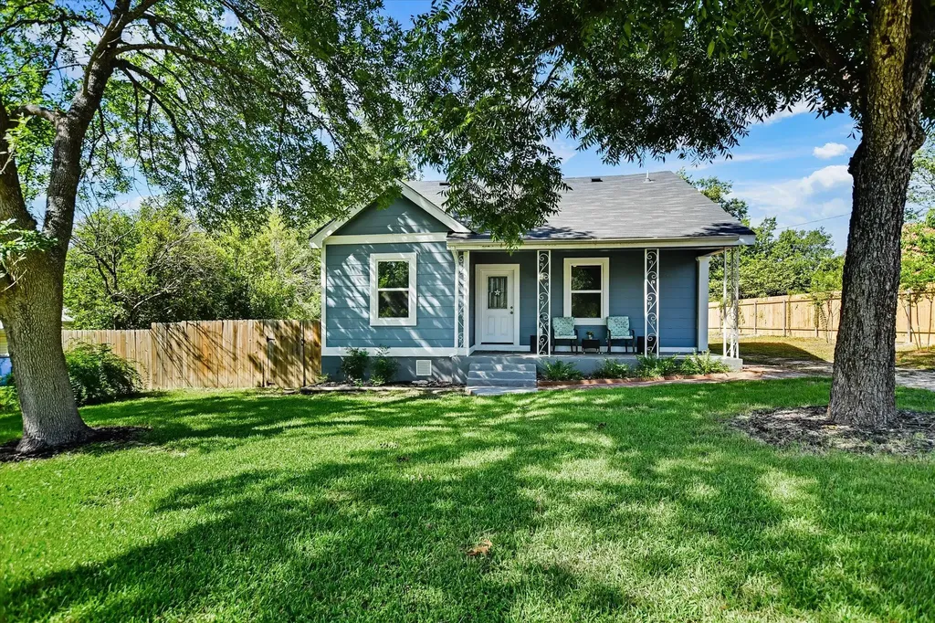 103 E Hoopes Avenue Pflugerville TX 78660