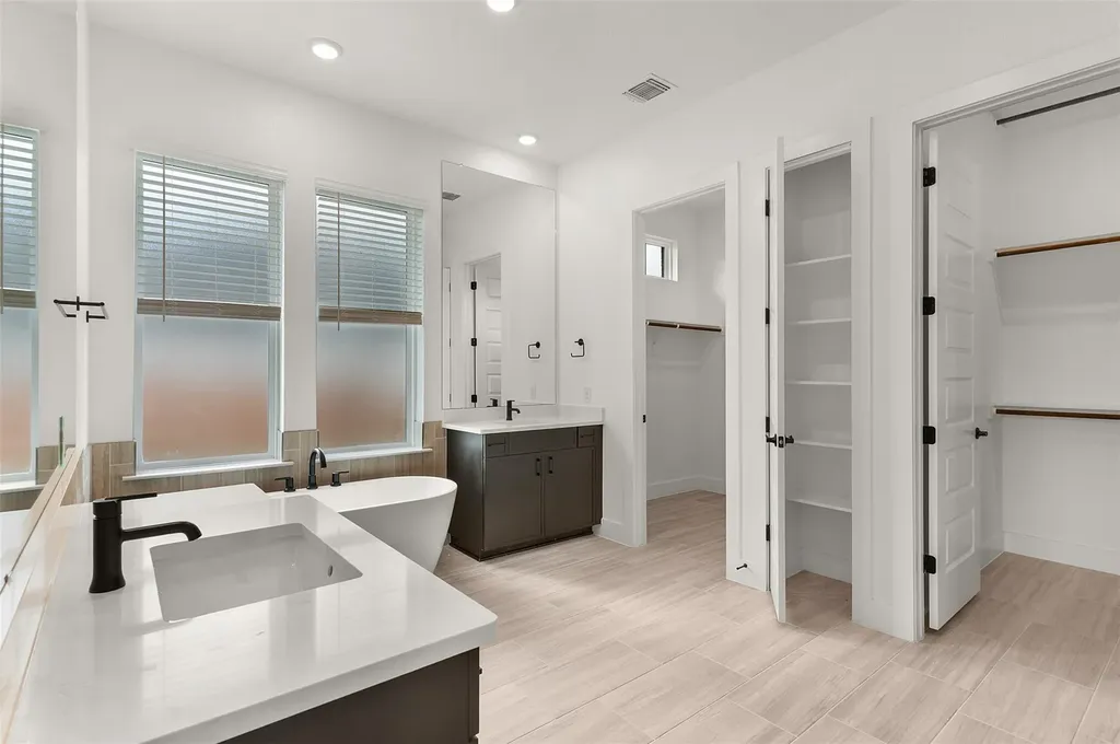 2105 Tobiano Trace Georgetown TX 78633