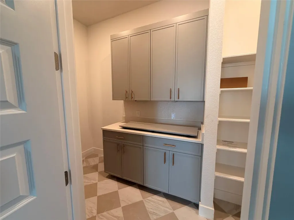 2105 Tobiano Trace Georgetown TX 78633