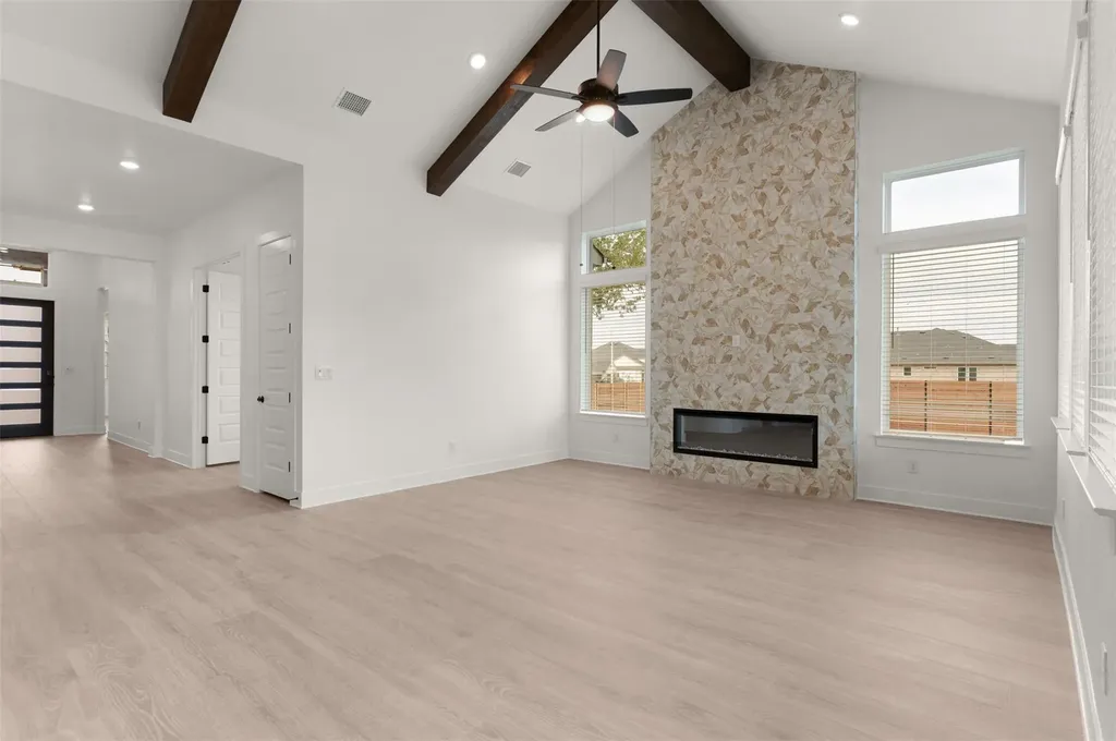 2105 Tobiano Trace Georgetown TX 78633
