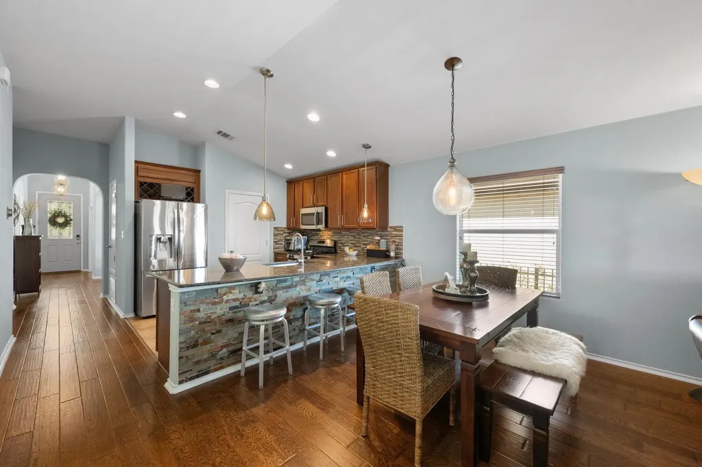 7309 Lookout Bluff Terrace Austin TX 78735