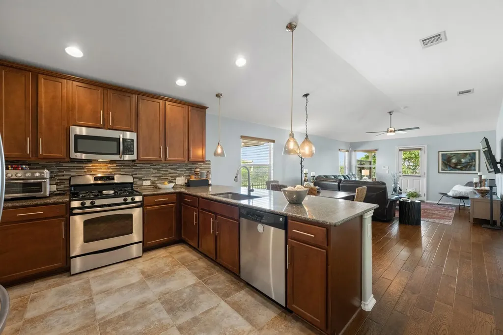 7309 Lookout Bluff Terrace Austin TX 78735