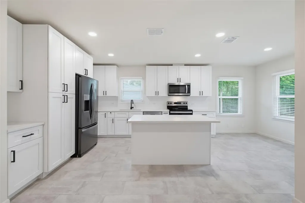 6010 Dunbury Drive Austin TX 78723