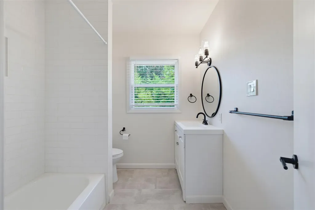 6010 Dunbury Drive Austin TX 78723