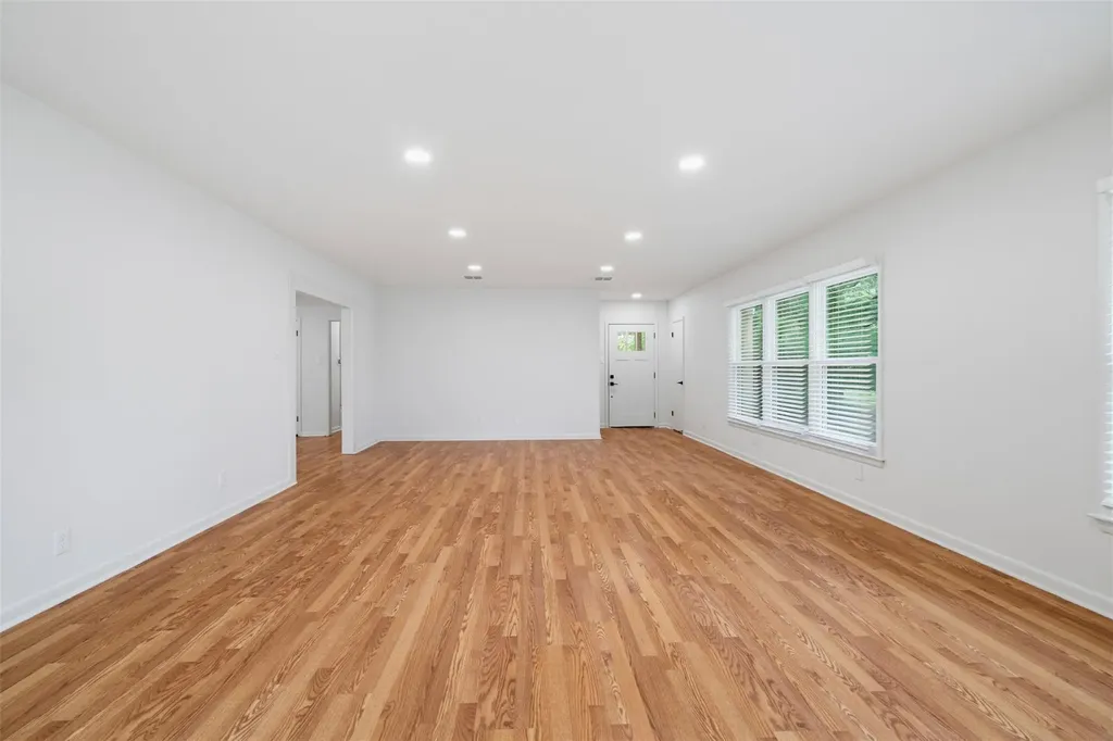 6010 Dunbury Drive Austin TX 78723