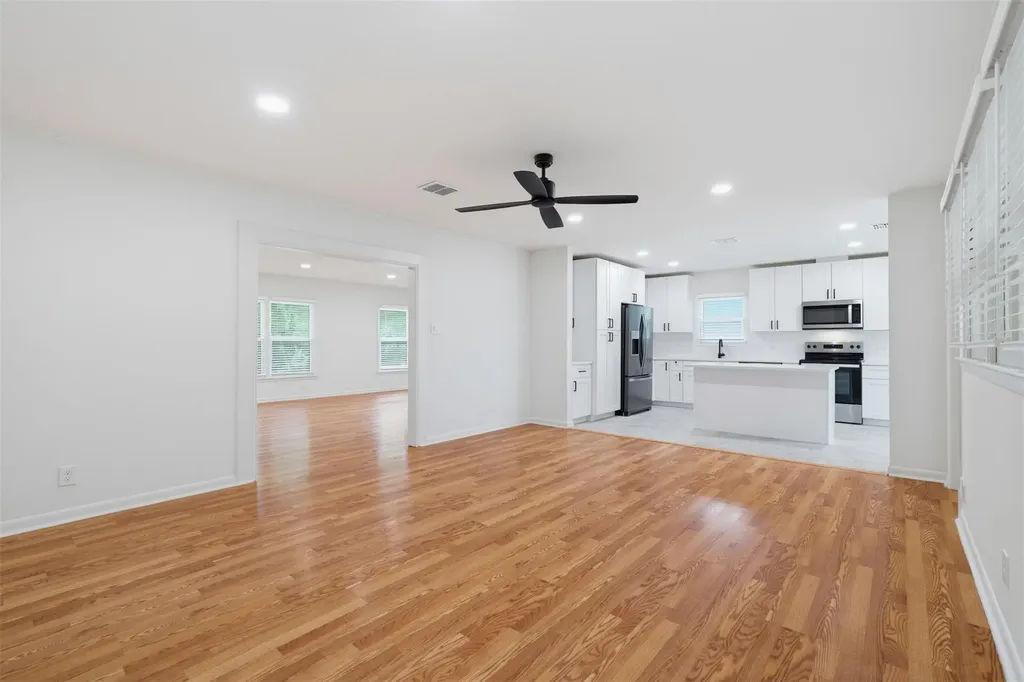 6010 Dunbury Drive Austin TX 78723