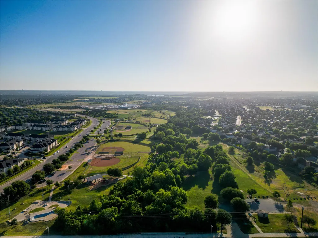 1337 Weatherford Lane Leander TX 78641