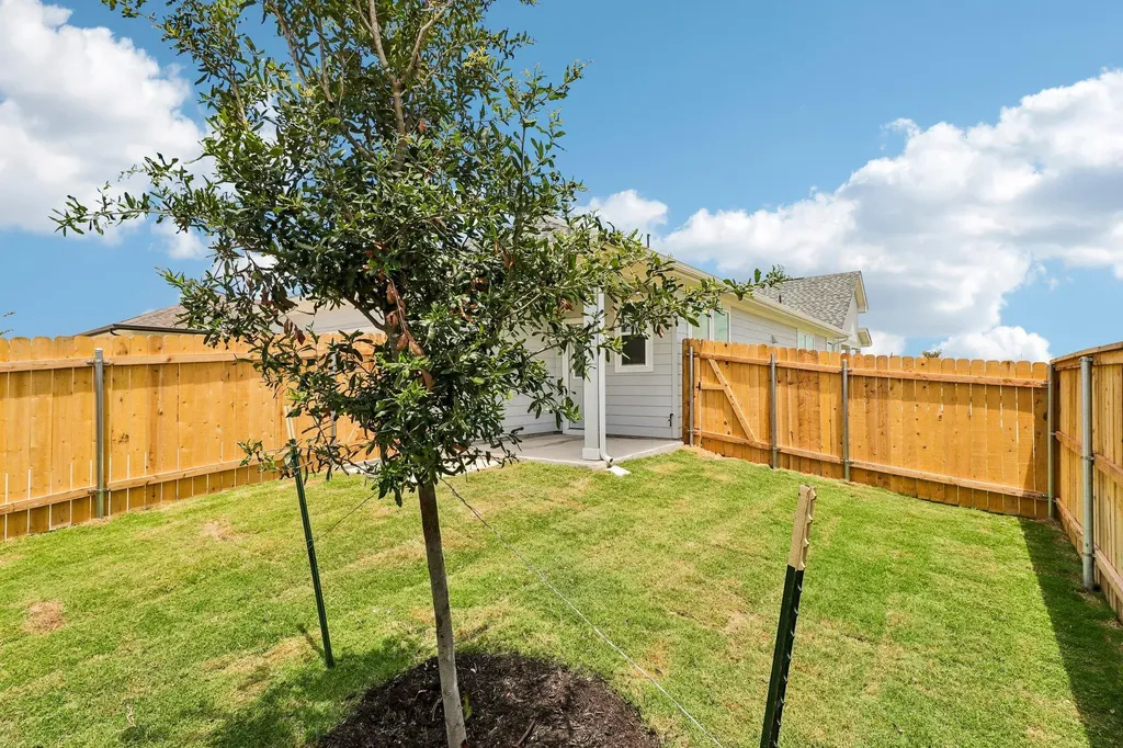 191 Glocken Lane Kyle TX 78640