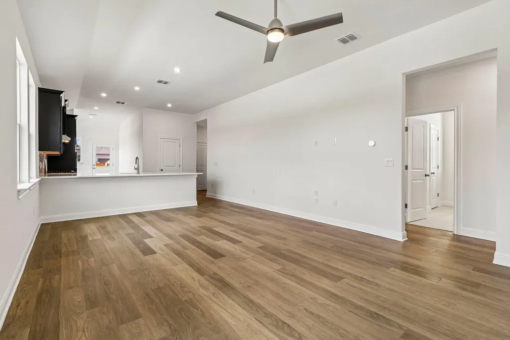 191 Glocken Lane Kyle TX 78640