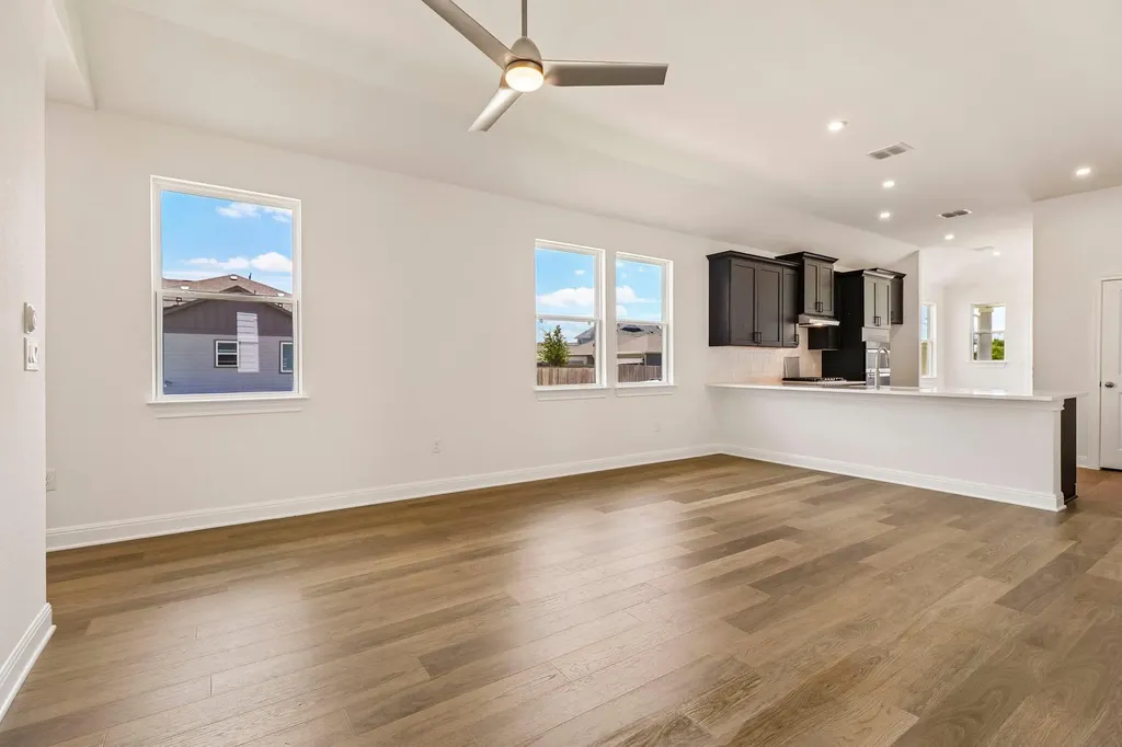 191 Glocken Lane Kyle TX 78640