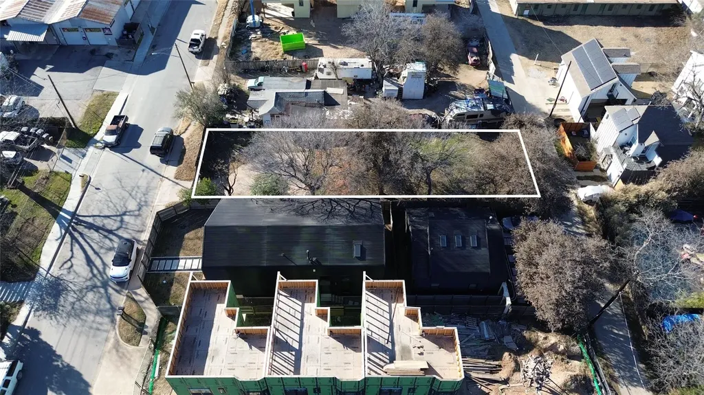 2806 E 3rd Street Austin TX 78702
