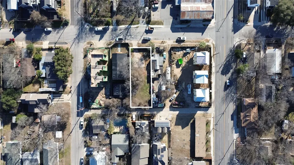 2806 E 3rd Street Austin TX 78702