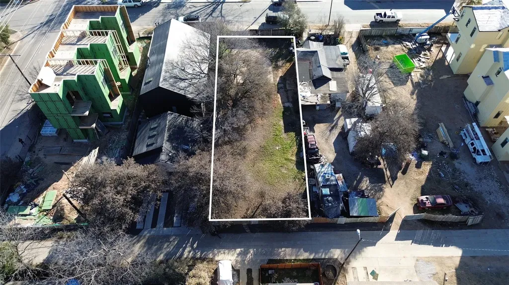 2806 E 3rd Street Austin TX 78702