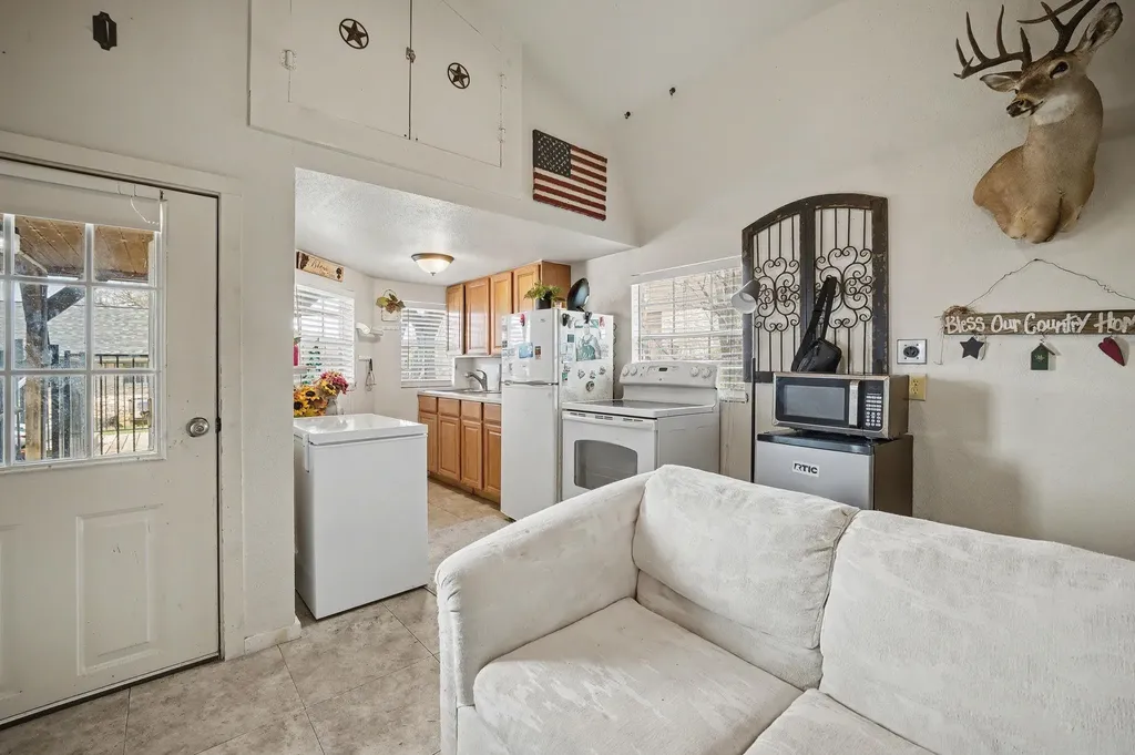 103 Oak Ridge Circle Georgetown TX 78628