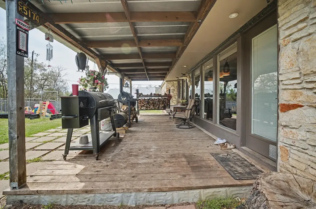 103 Oak Ridge Circle Georgetown TX 78628