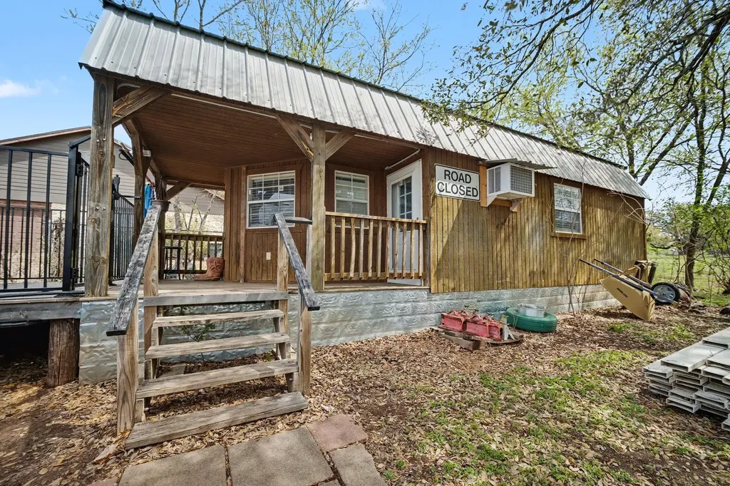 103 Oak Ridge Circle Georgetown TX 78628
