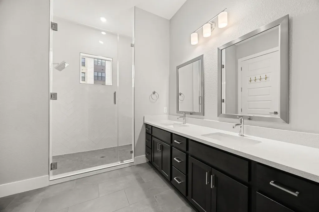 4325 Jackson Avenue Austin TX 78731