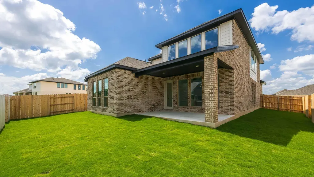 728 Lariat Loop Liberty Hill TX 78642
