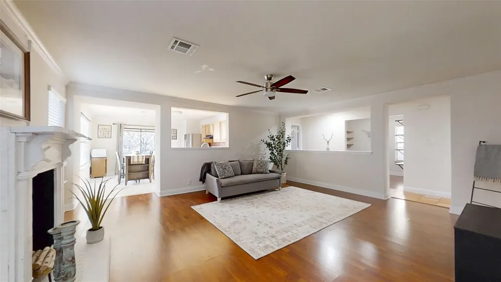130 Plum Path Kyle TX 78640