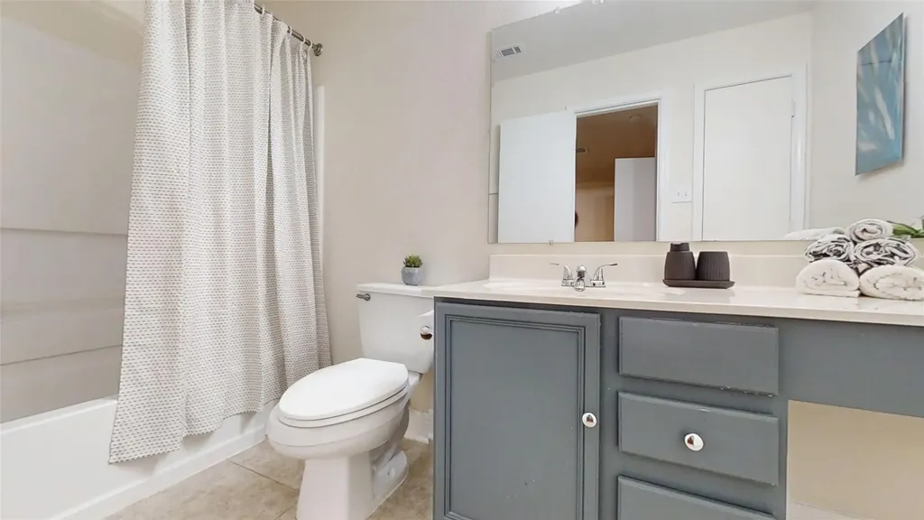 130 Plum Path Kyle TX 78640