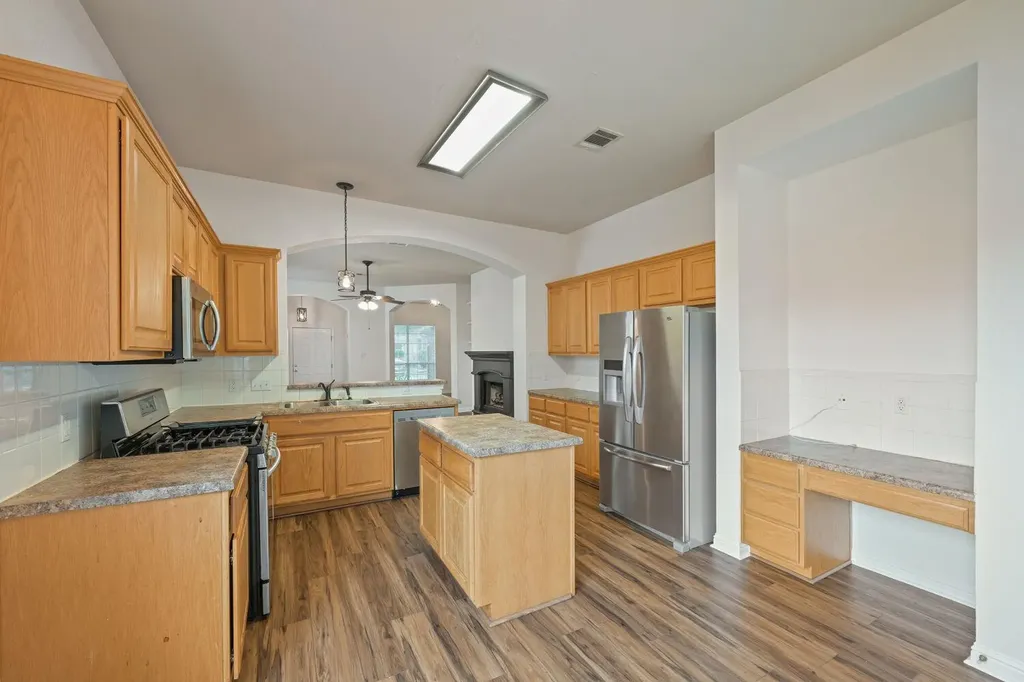 10013 Isle Royale Way Austin TX 78747