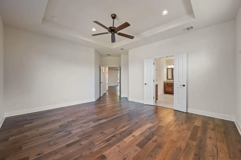 102 Cedar Glen Cove Austin TX 78734