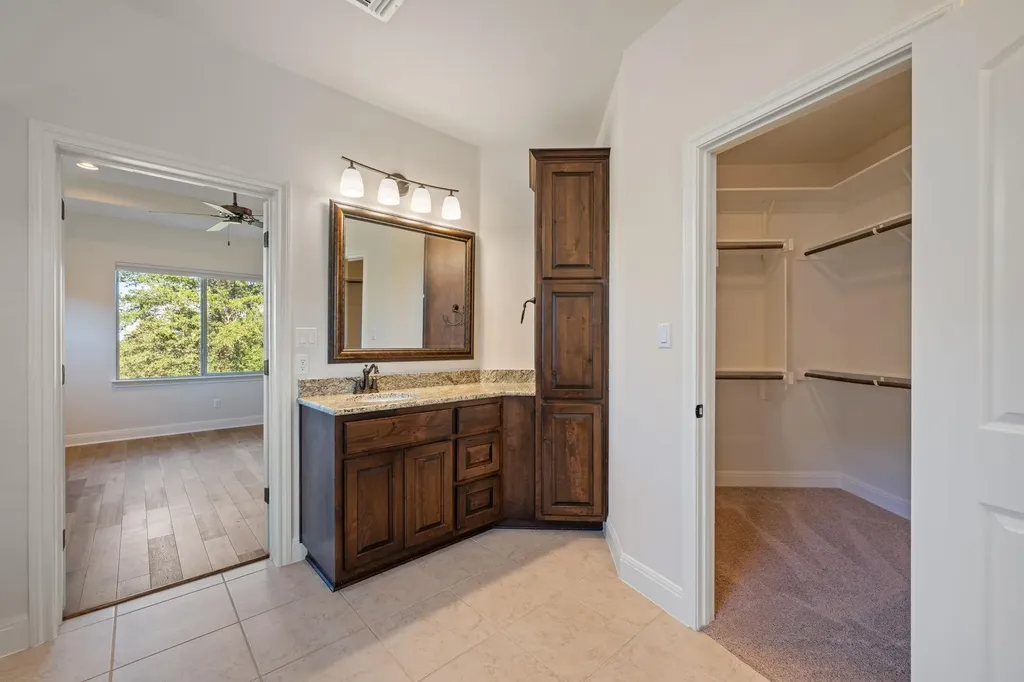102 Cedar Glen Cove Austin TX 78734