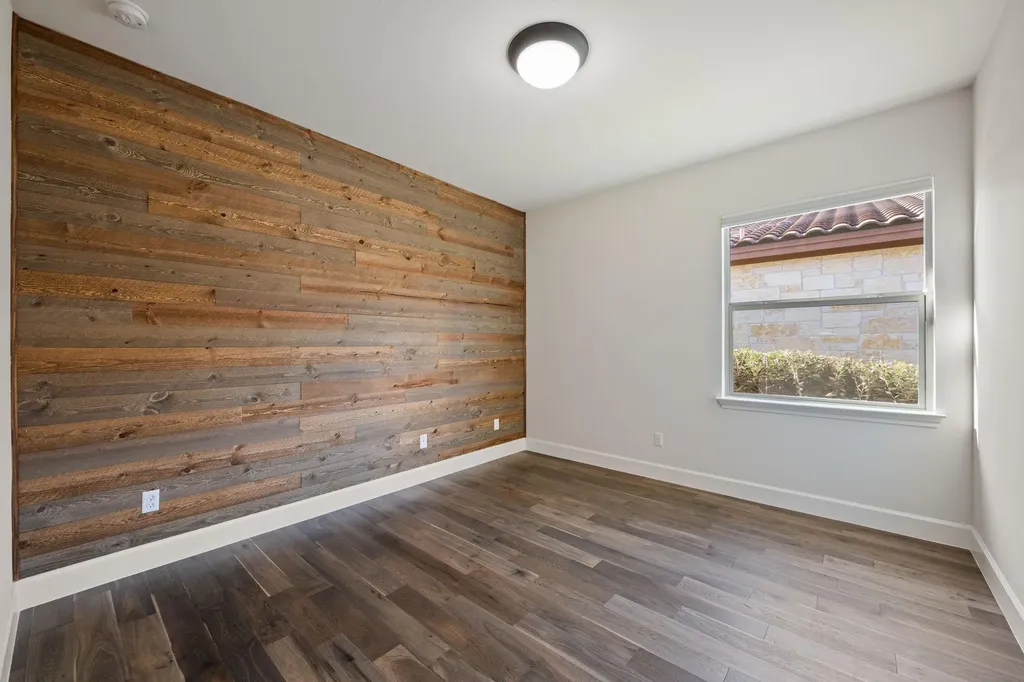 102 Cedar Glen Cove Austin TX 78734