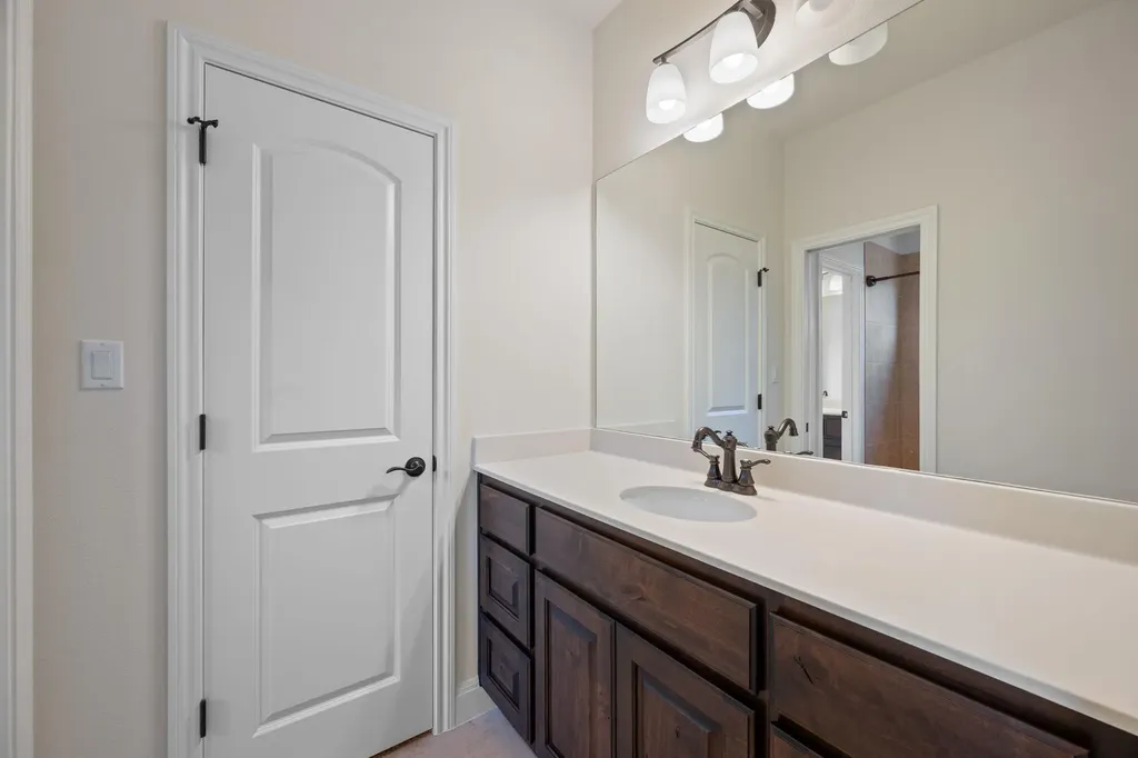 102 Cedar Glen Cove Austin TX 78734