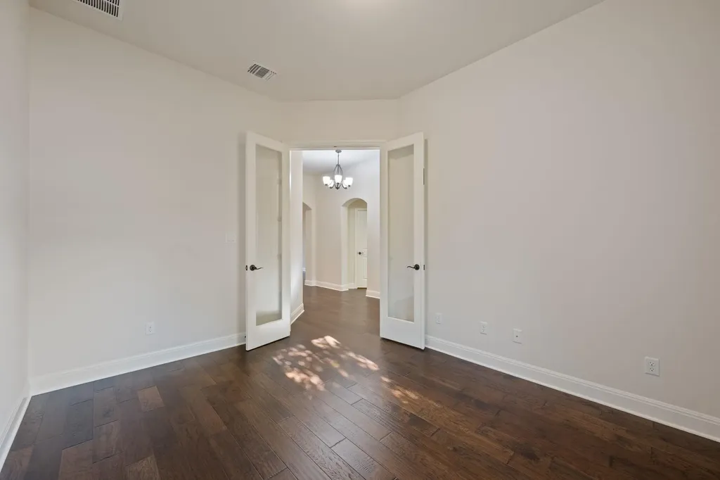 102 Cedar Glen Cove Austin TX 78734