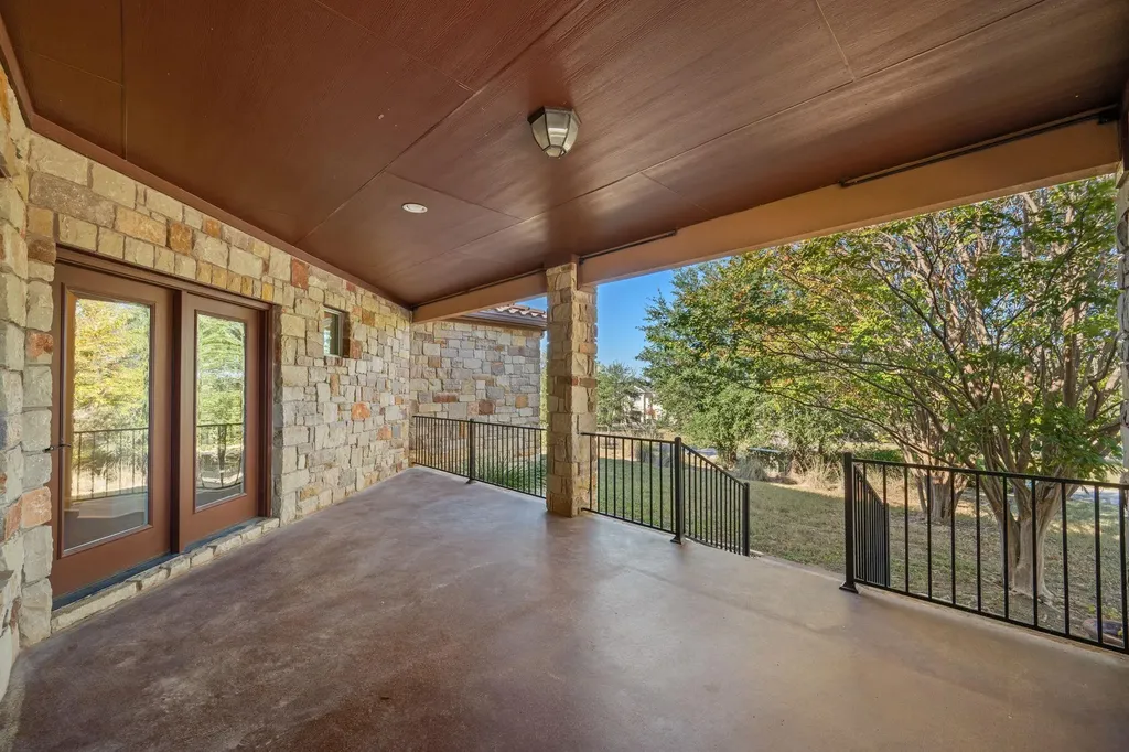 102 Cedar Glen Cove Austin TX 78734