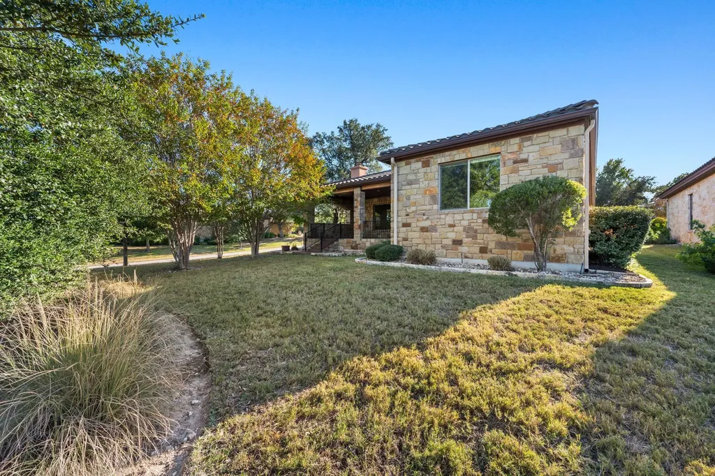 102 Cedar Glen Cove Austin TX 78734