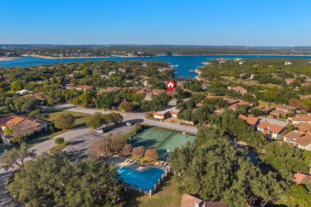 102 Cedar Glen Cove Austin TX 78734