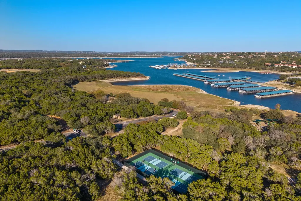 102 Cedar Glen Cove Austin TX 78734