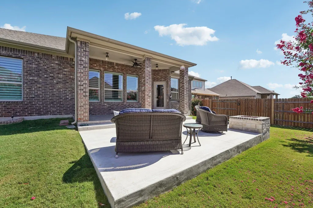 2424 Costera Street Leander TX 78641